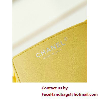 Chanel Patent Gradient Calfskin  &  Lacquered Metal CHANEL 22 Mini Handbag AS3980 White/Light Yellow 2025